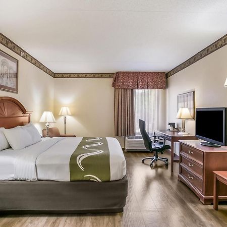 Quality Inn & Suites Bel Air I-95 Exit 77A المظهر الخارجي الصورة