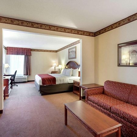 Quality Inn & Suites Bel Air I-95 Exit 77A المظهر الخارجي الصورة