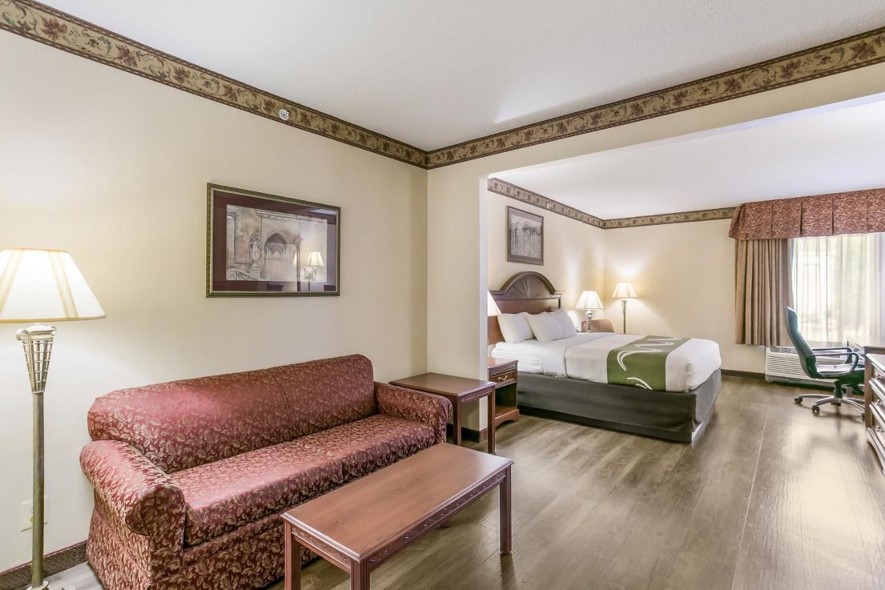 Quality Inn & Suites Bel Air I-95 Exit 77A المظهر الخارجي الصورة