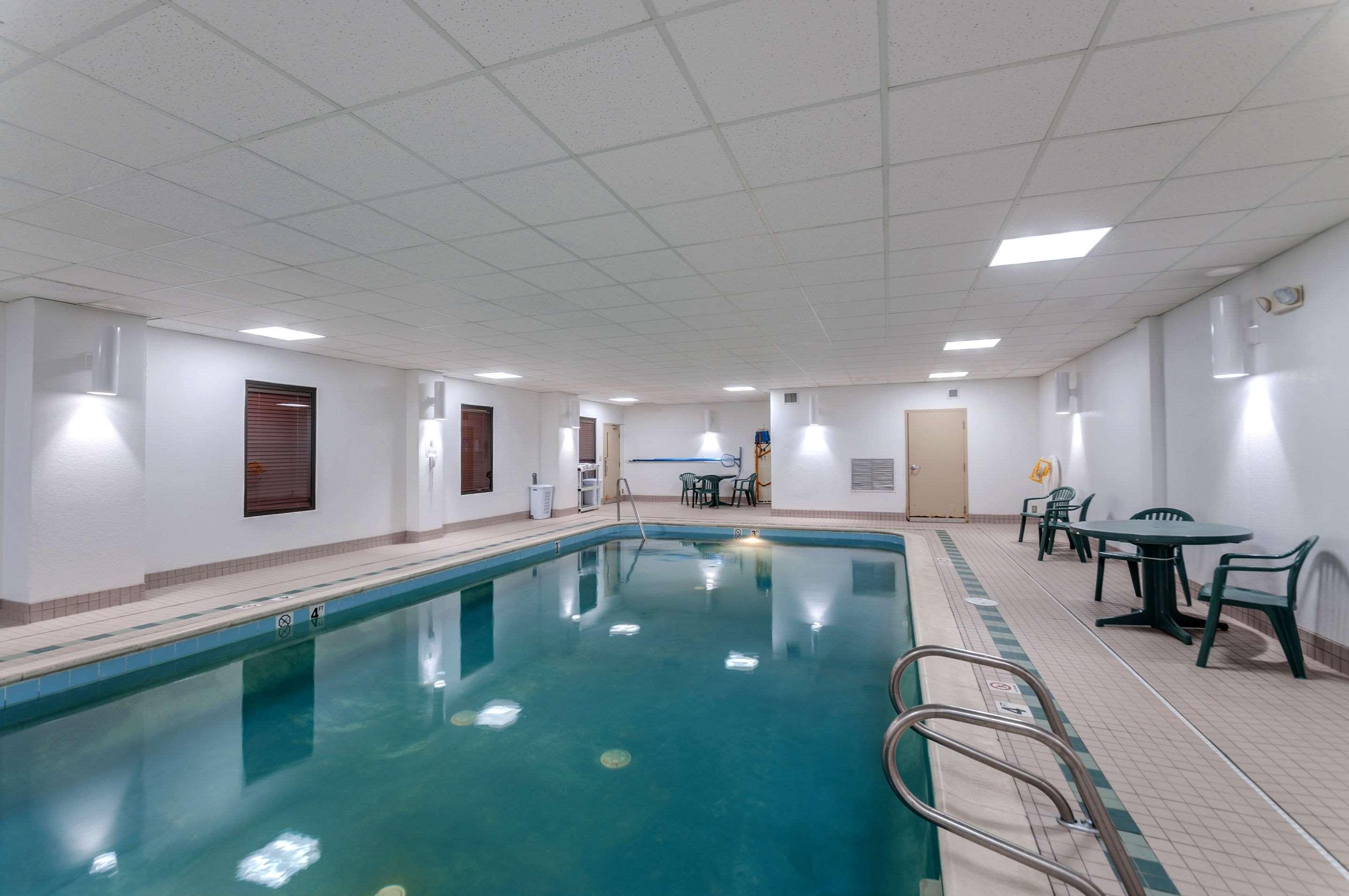 Quality Inn & Suites Bel Air I-95 Exit 77A المظهر الخارجي الصورة