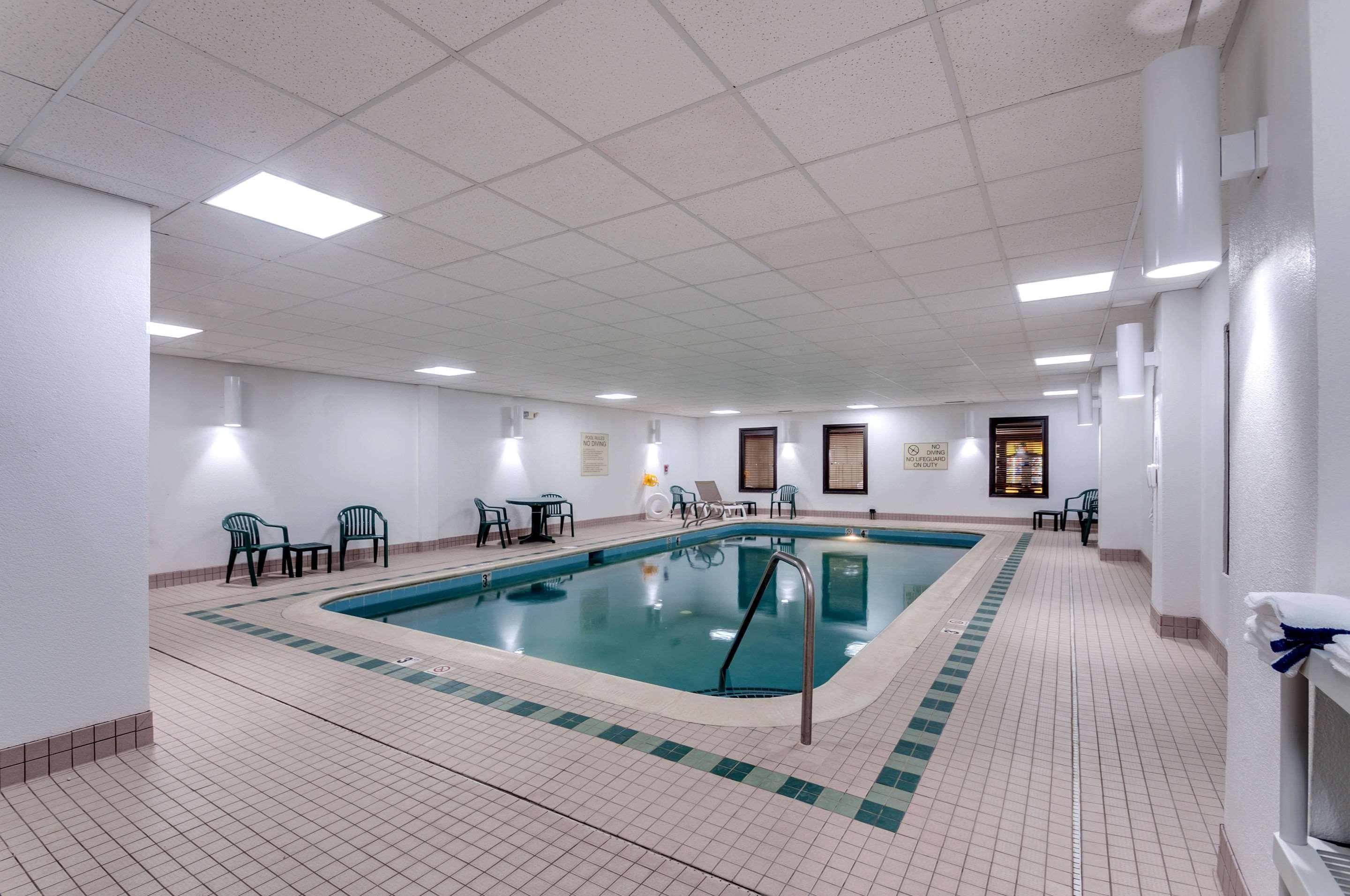 Quality Inn & Suites Bel Air I-95 Exit 77A المظهر الخارجي الصورة