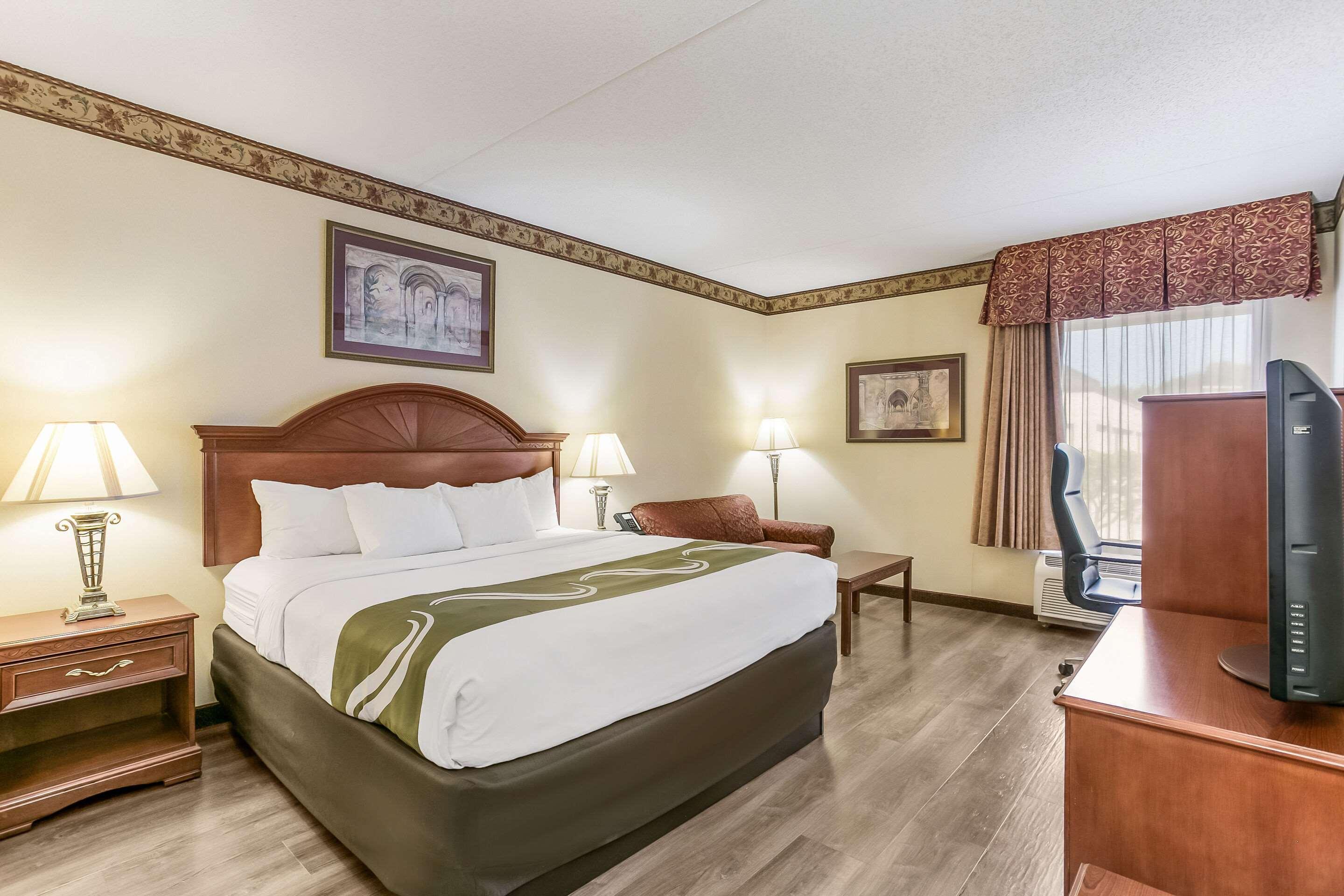 Quality Inn & Suites Bel Air I-95 Exit 77A المظهر الخارجي الصورة