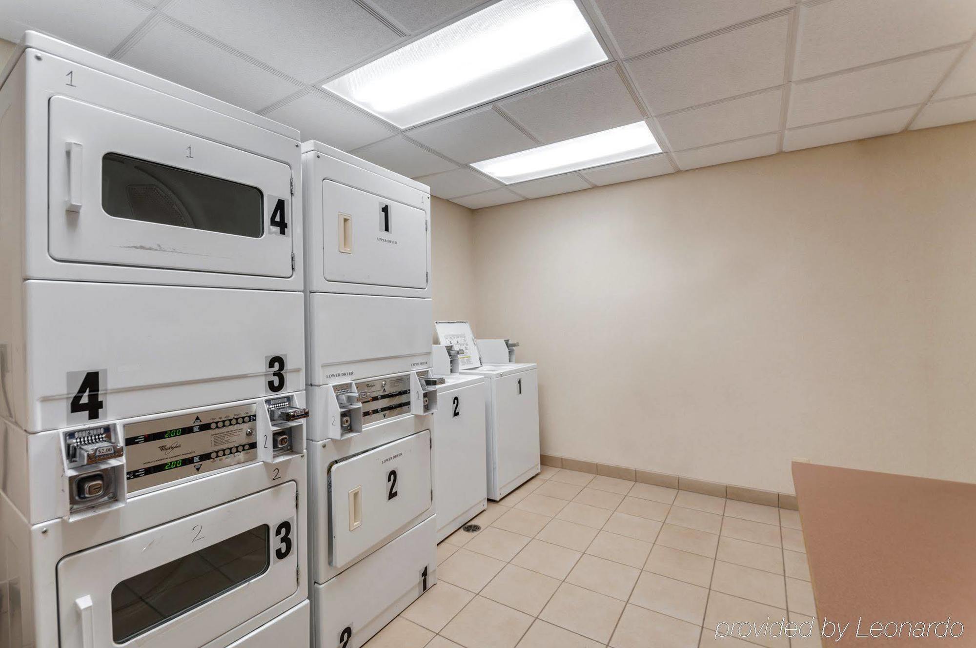 Quality Inn & Suites Bel Air I-95 Exit 77A المظهر الخارجي الصورة